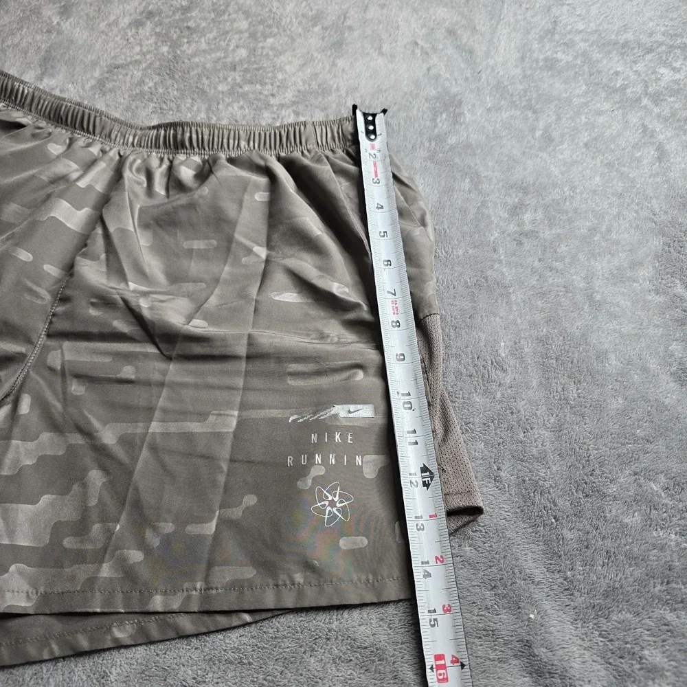 Nike Dri Fit Running Shorts Mens Large Division Challenger Brief Lined DM4709